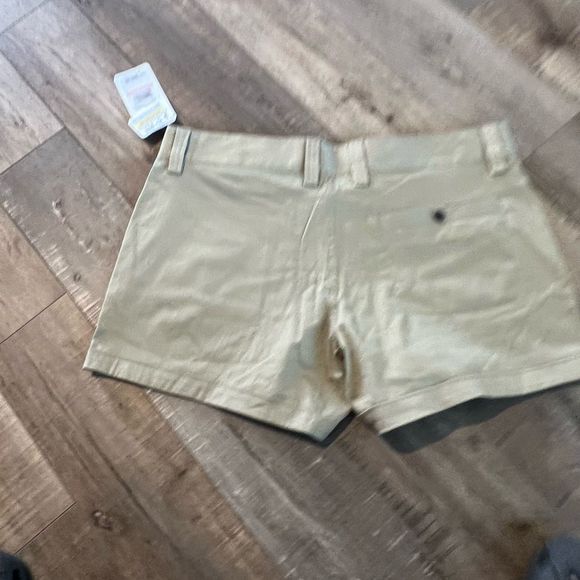 Women's under armour golf shorts size 10 - Picture 2 of 9